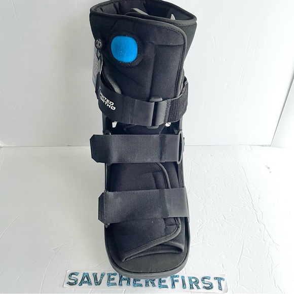United Ortho Black Medical Boot - Picture 7 of 9